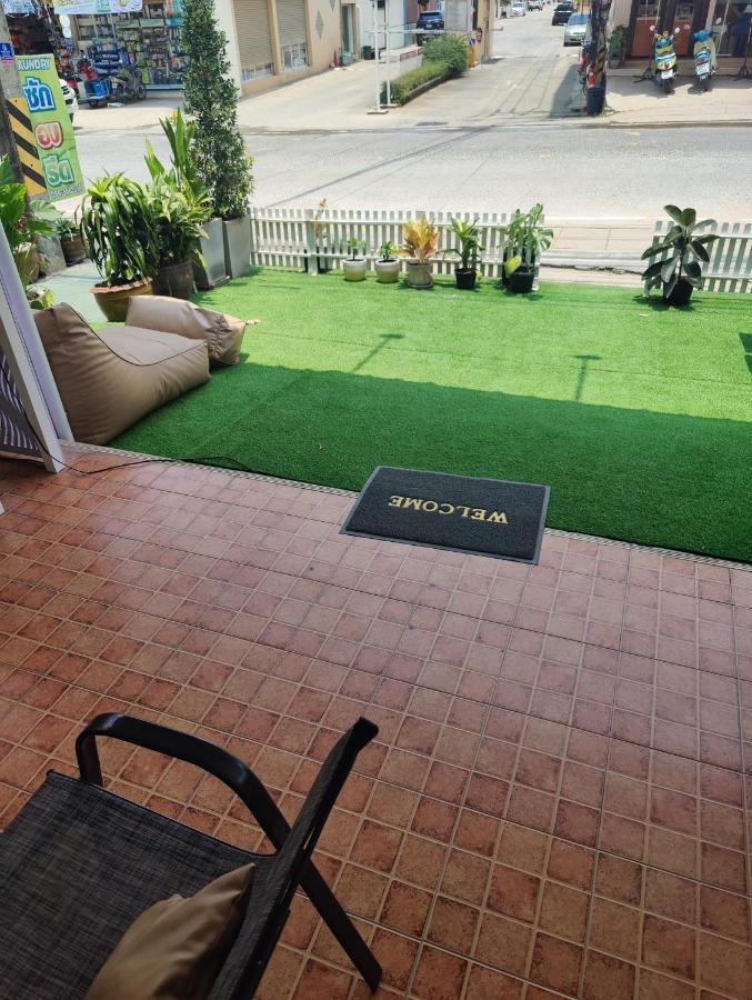Cafe Nana Hotel Nong Prue Ngoại thất bức ảnh
