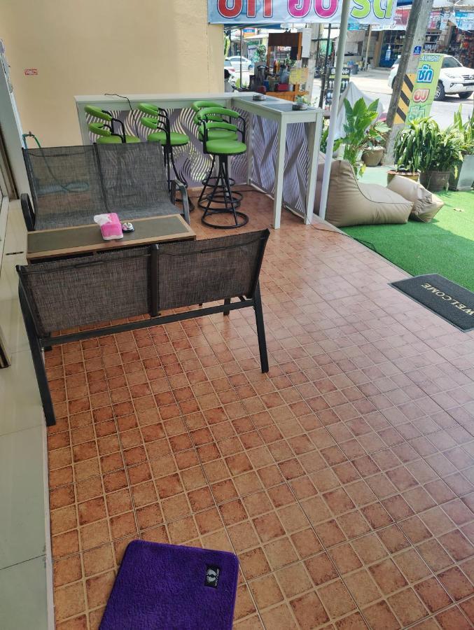 Cafe Nana Hotel Nong Prue Ngoại thất bức ảnh